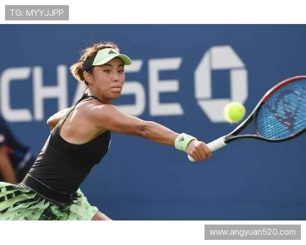 杭州网球队在邀请赛中的强势表现与未来展望分析 杭州网球队在邀请赛中的强势表现与未来展望分析